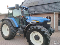 Tracteur New Holland TM 120 VERKOCHT