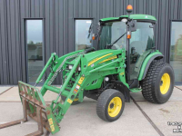 Tracteur pour horticulture John Deere 4720 compacttrekker hydrostaat tuinbouwtrekker tractor voorlader frontlader