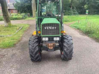 Tracteur pour vignes et vergers Fendt 260 v