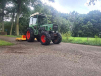Tracteur pour vignes et vergers Fendt 260 v