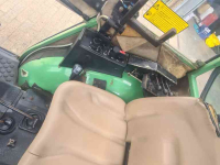 Tracteur pour vignes et vergers Fendt 260 v