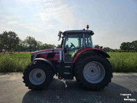 Tracteur Massey Ferguson 6S 135