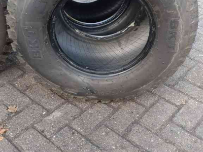 Roues, Pneus, Jantes, Barillets Jumelage BKT 31x15.5R15 gazon profiel