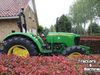 Tracteur John Deere 5065E 4WD