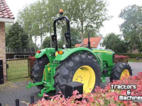 Tracteur John Deere 5065E 4WD