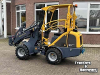 Chargeuse sur pneus telescopique Eurotrac W11-M