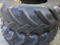 Roues, Pneus, Jantes, Barillets Jumelage  650/85R38 Michelin en Good Year