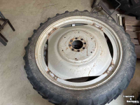 Roues, Pneus, Jantes, Barillets Jumelage Alliance 230/95R44 (9.5R44)
