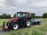 Tracteur Valtra N82, trekker verhuur, tractor verhuur, trekker met kipper huren