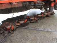 Faucheuse Kuhn GMD702F front schijvenmaaier frontmaaier zwadtrommels