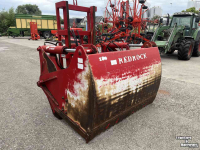 Coupe-blocs d'ensilage Redrock 180/130 met hefmast