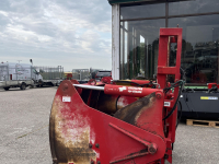 Coupe-blocs d'ensilage Redrock Redrock 180/130 met hefmast