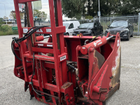 Coupe-blocs d'ensilage Redrock Redrock 180/130 met hefmast