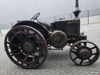 Tracteurs anciens Lanz-Bulldog HN1 12/20