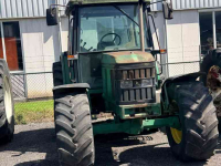 Tracteur John Deere 6210