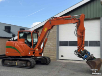 Pelles sur chenilles Case CX80 C met draai kantelstuk