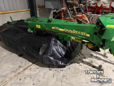 Faucheuse John Deere 328
