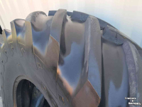 Roues, Pneus, Jantes, Barillets Jumelage Good Year 23.1-26