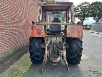 Tracteur Zetor 8011