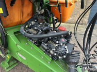 Pulvérisateur trainé Amazone UX 4200 VELDSPUIT