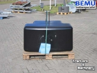 Poids frontaux  1050 KG gewichtenblok, frontgewicht beton