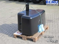 Poids frontaux  1050 KG gewichtenblok, frontgewicht beton