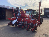 Semoir Becker AP8ZGE