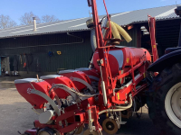 Semoir Becker AP8ZGE