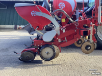 Semoir Becker AP8ZGE