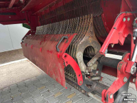 Autochargeuse Strautmann Giga Vitesse CFS 4002. Kort-snijwagen.
