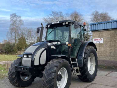 Tracteur Zetor Zetor Forterra 11441 (135)