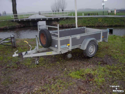 Remorque automobile jusqu’ à 3500 Kg Hapert 1 assige Aanhanger / Aanhangwagen