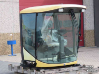 Moissonneuse batteuse New Holland Kabine voor TX  Compleet Parts Nr:85015160