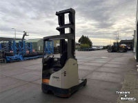 Rétractable  Crown Heftruck ESR 5240-14 Reachtruck