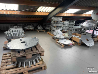Autres machines à fumier et accessoires Kaweco Mestverdeler 16 24 26 28 30 32 36 40 50 uitlopen