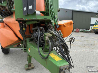 Pulvérisateur trainé Amazone UX 5200