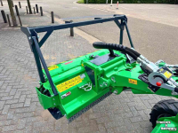 Broyeur de restes d'élagage Avant Bosmulcher