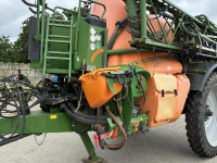 Pulvérisateur porté Amazone UX 5200