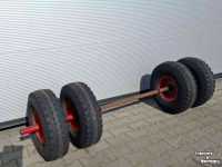 Distributeur de fourrage en bloc Schuitemaker Amigo 20 wielstel