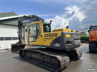 Pelles sur chenilles Volvo EC180BLC