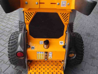 Chargeuse sur pneus Giant SK25D Skidsteer