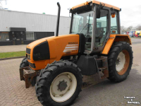 Tracteur Renault temis 610