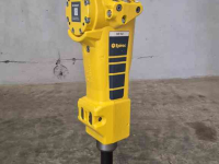 Marteau brise-roche Atlas Copco Epiroc SB152