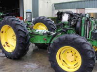 Tracteur John Deere 6000- 30 4 cyl. Tractor voor Sloop