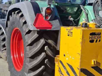 Tracteur Fendt Fendt 712 TMS met herder arm