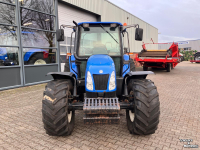 Tracteur New Holland 100A