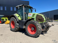 Tracteur Claas AXION 830