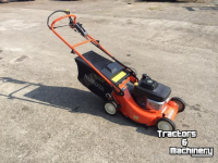 Tondeuse à gazon Kubota W721