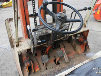 Chariot élévateur Mitsubishi FD25 heftruck forklift gabelstapler diesel