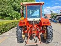 Tracteur Renault R551